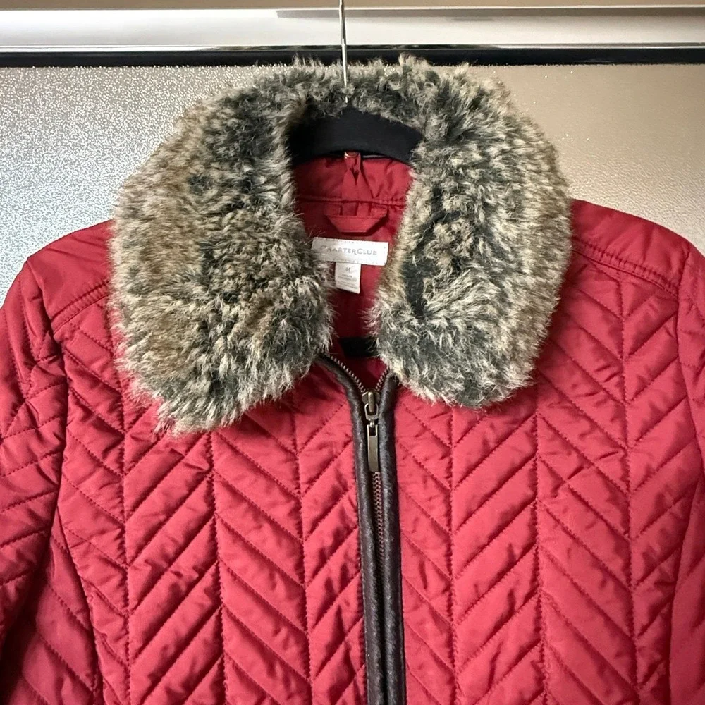 Charter Club Quilted‎ Jacket Womens M Red Faux Fur Collar Chevron Puffer Zip